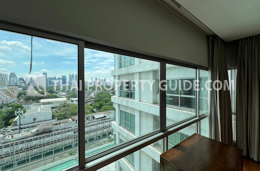 Apartment in Ploenchit 